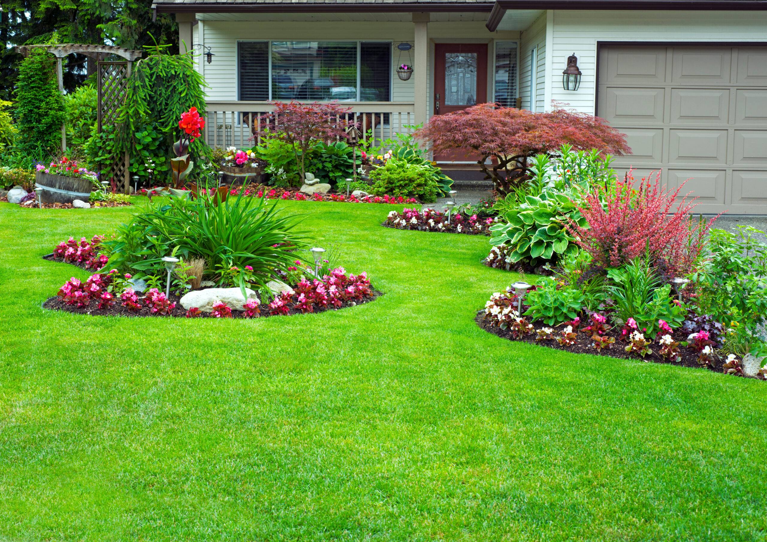 Read more about the article The Best Months for Landscaping
