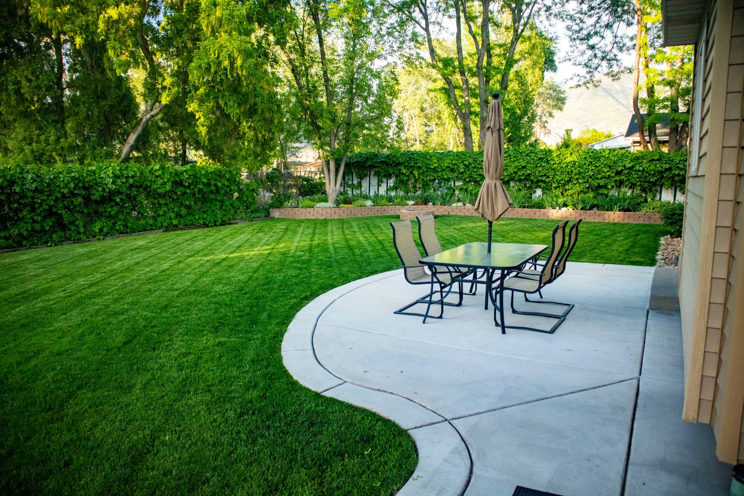 Read more about the article Choosing the Perfect Patio Furniture